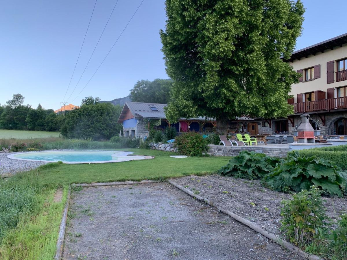 L'Escale En Ubaye Bed & Breakfast Saint-Pons  Екстериор снимка
