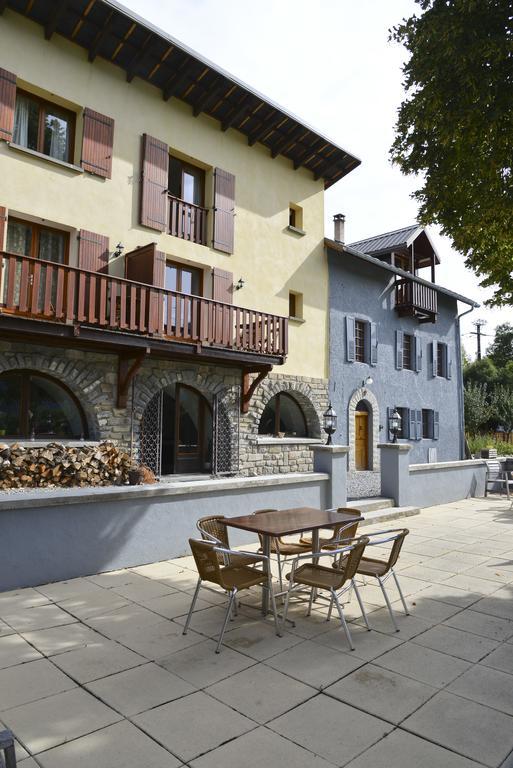 L'Escale En Ubaye Bed & Breakfast Saint-Pons  Екстериор снимка