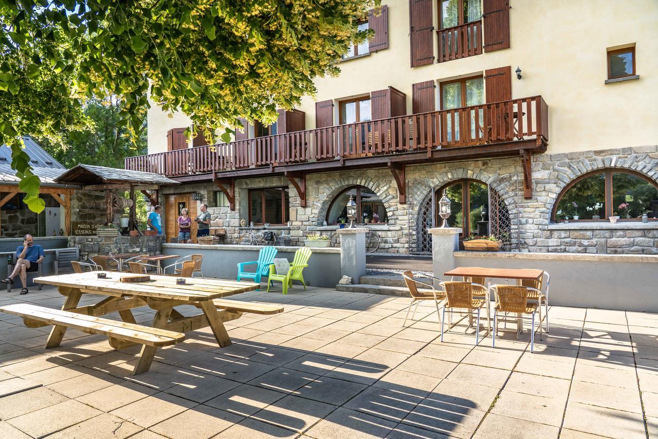 L'Escale En Ubaye Bed & Breakfast Saint-Pons  Екстериор снимка